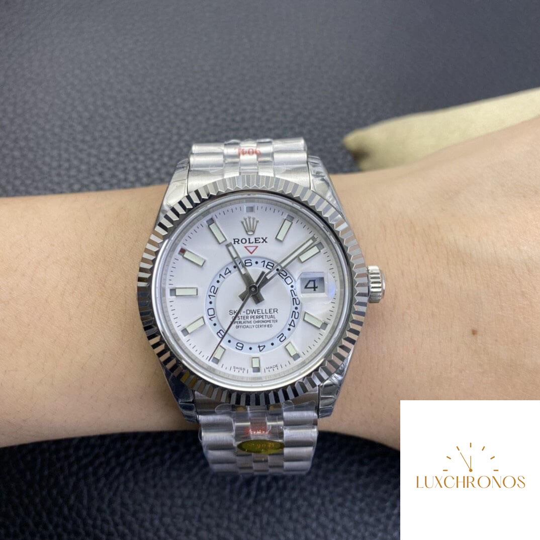 Replica Rolex Sky Dweller M326934-0002 1:1 Best Edition Noob Factory V2 White Dial