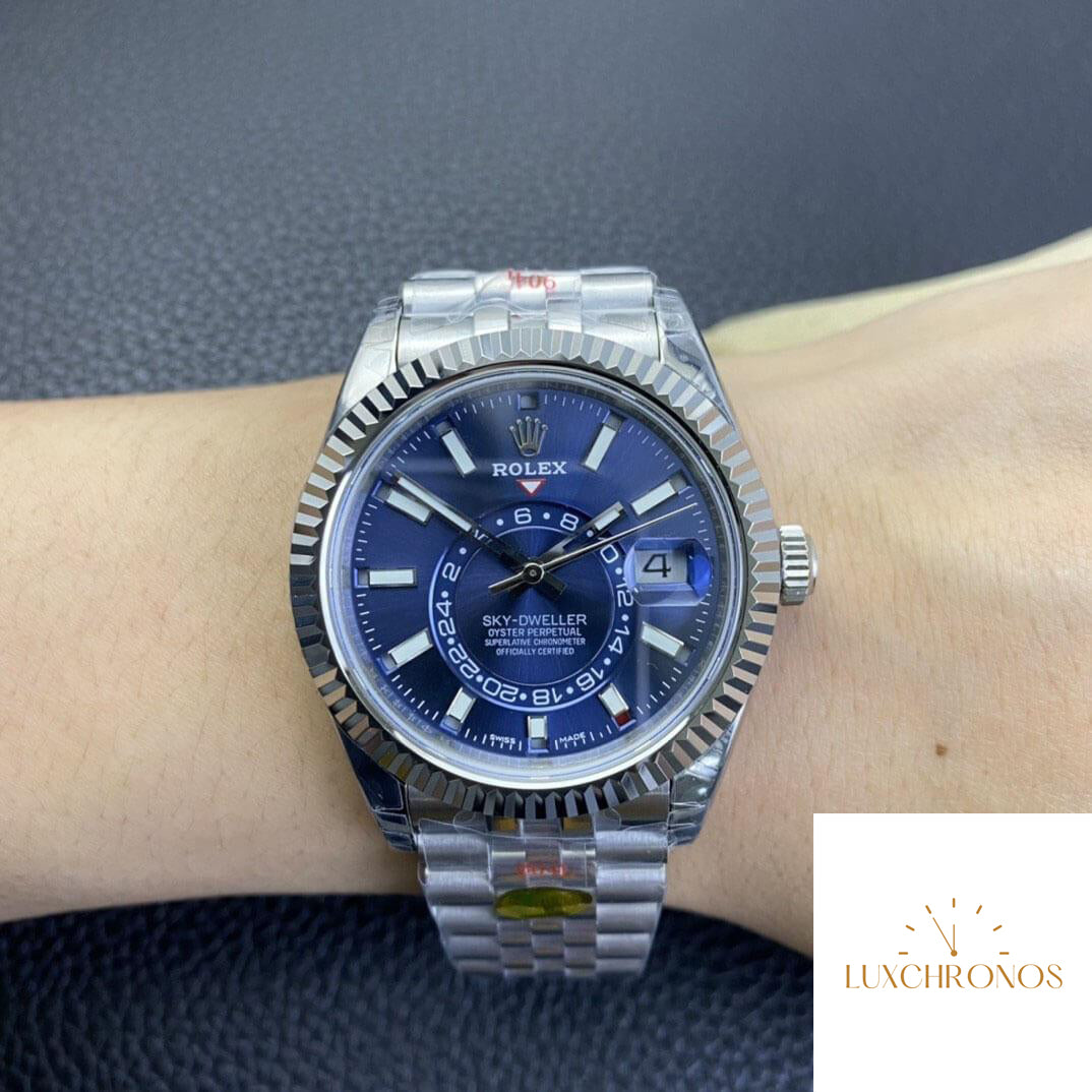 Replica Rolex Sky Dweller M336934-0006 1:1 Best Edition Noob Factory V2 Blue Dial