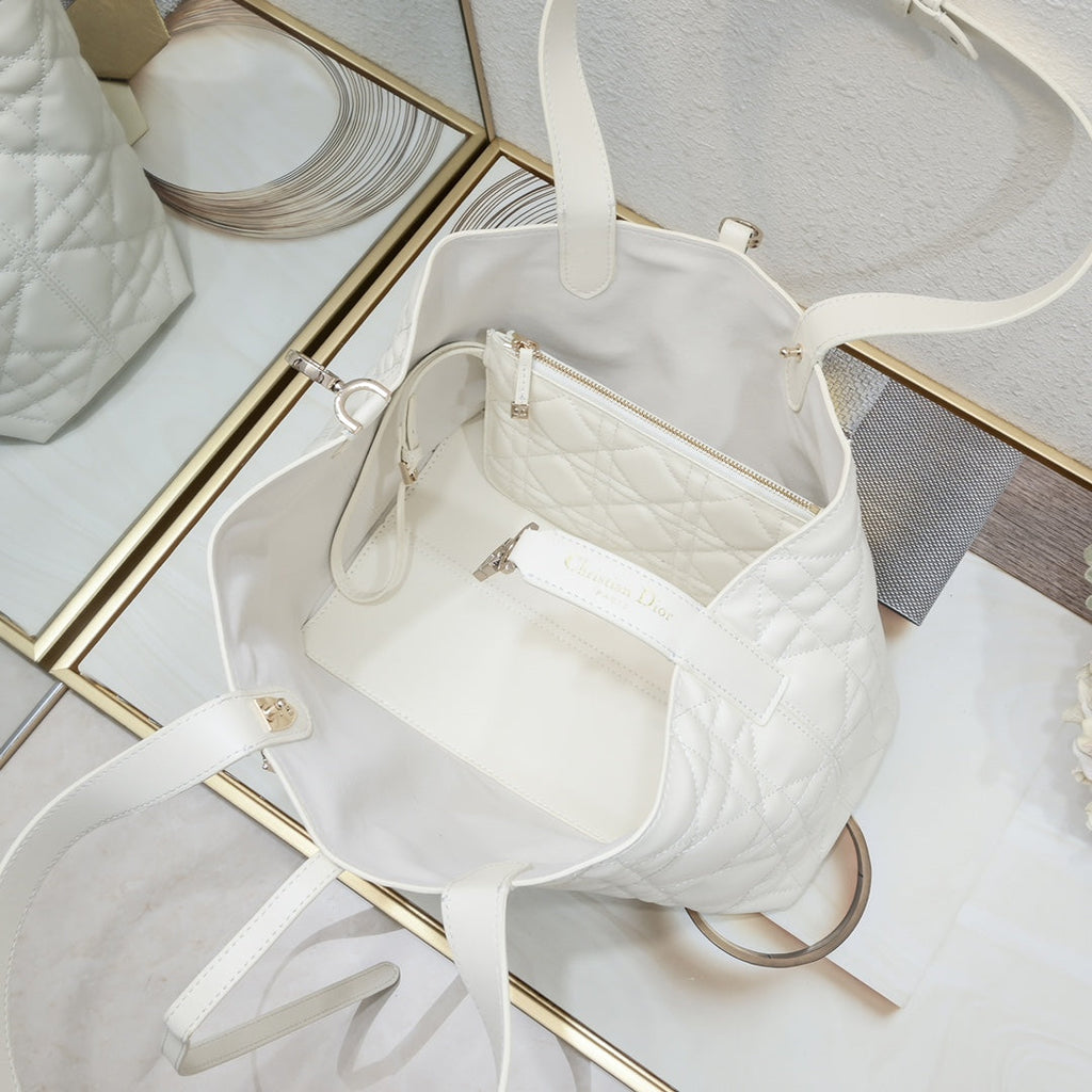 Toujours-5888-Medium-White