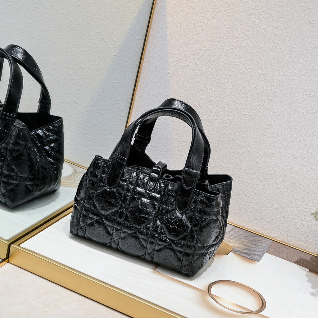 Toujours-5888-Small-Black