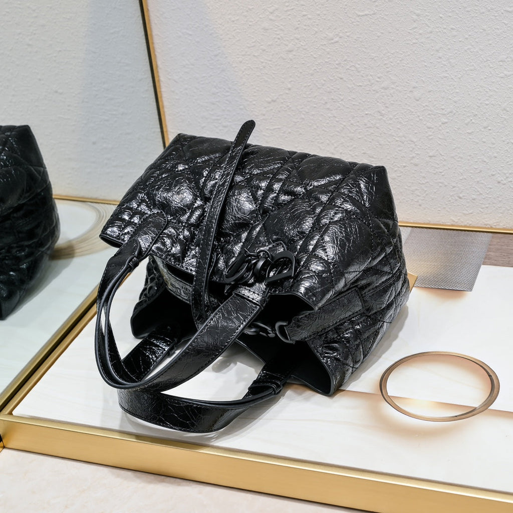 Toujours-5888-Medium-Black