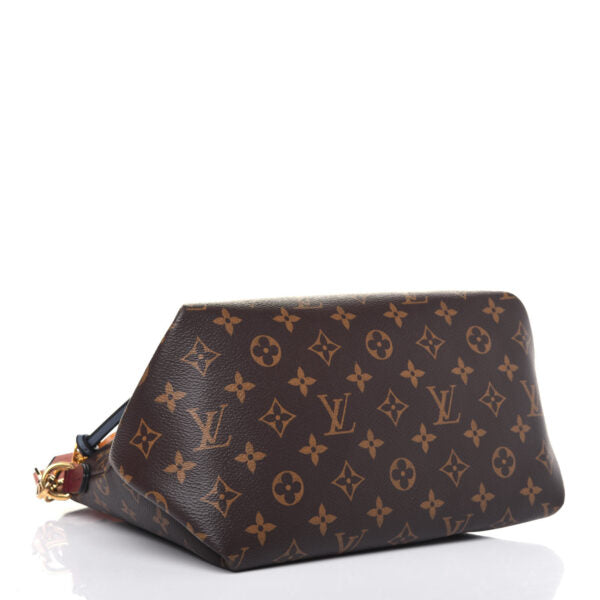 Louis Vuitton Beaubourg Hobo Mini