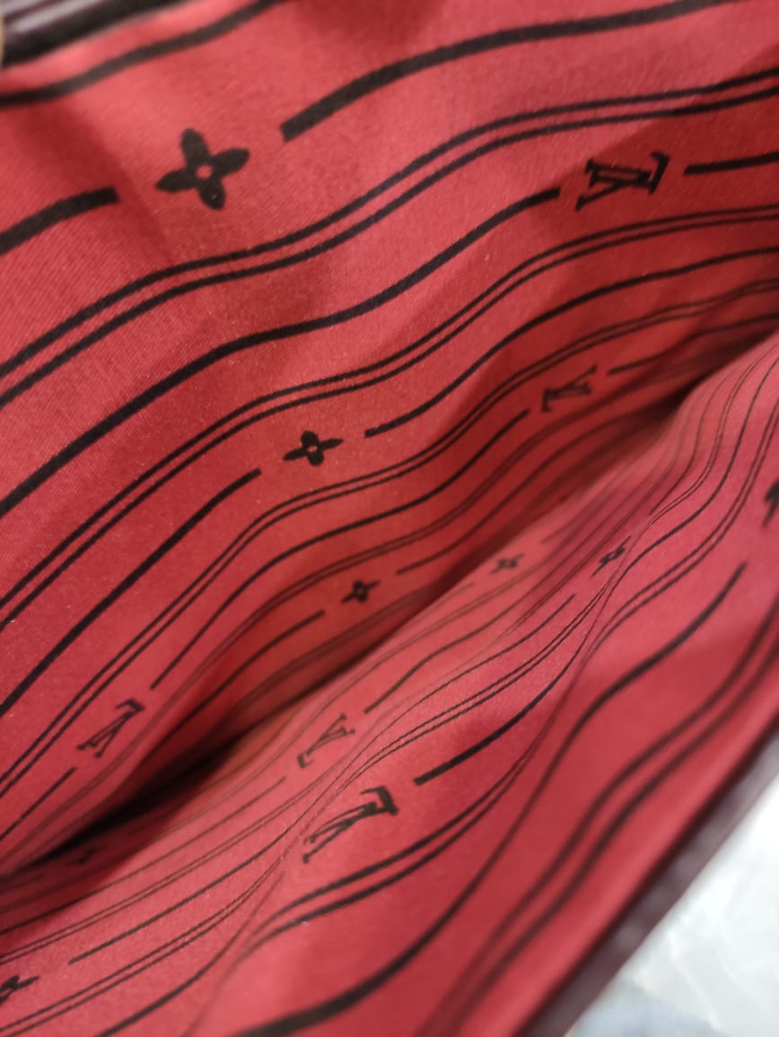 Louis Vuitton Pochette Metis Bag Monogram